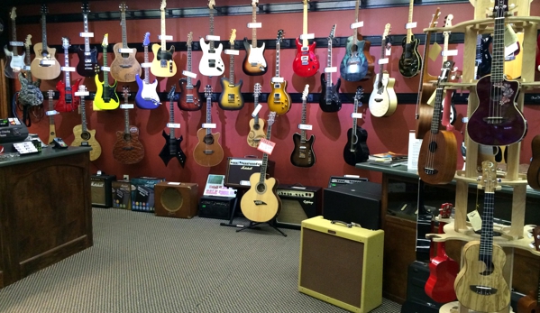 British Audio Service & Music - Nashville, TN. Guitars, Basses, Ukes, Mandolins, Fretted Instruments.