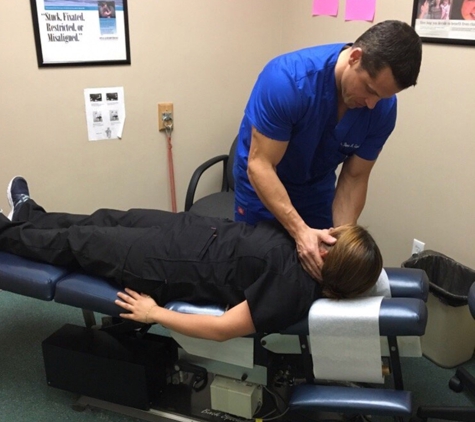 Dr. Ross A. Gardner, DC - Vero Beach, FL. Dr. Ross A. Gardner DC your Vero Beach Chiropractor.
Chiropractic adjustment