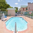 Days Inn by Wyndham Lexington - Hotels