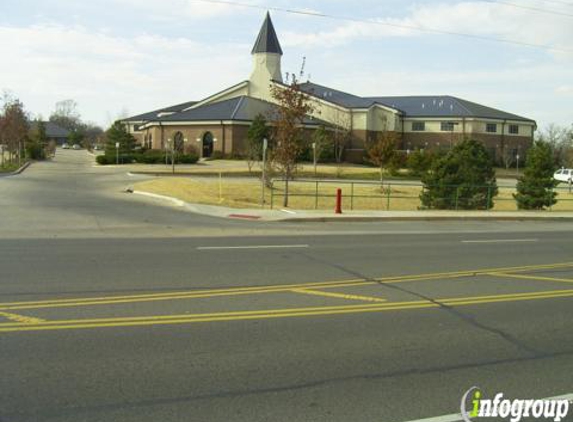 Edmond Church of Christ - Edmond, OK