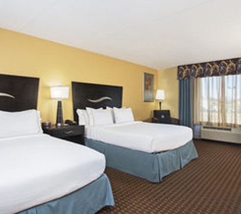 Holiday Inn Express & Suites Somerset Central - Somerset, KY