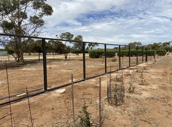 Sanderson Fencing