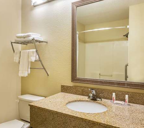 Baymont Inns and Suites - Cornelia, GA