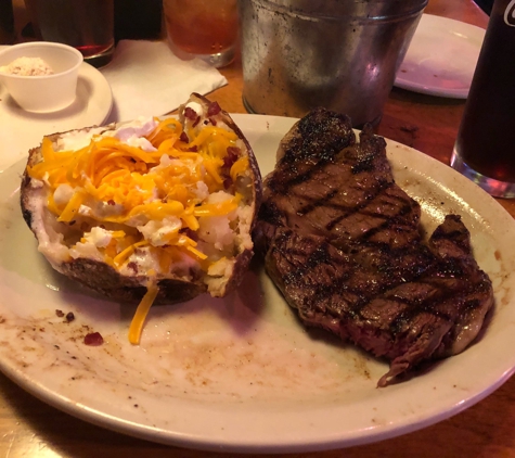 Texas Roadhouse - Owensboro, KY