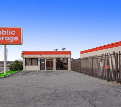 Public Storage - Redwood City, CA