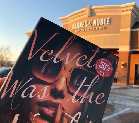 Barnes & Noble Booksellers - Akron, OH