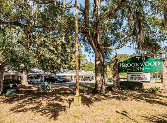 Brookwood Inn - Murrells Inlet, SC. Within walking distance to the Marshwalk