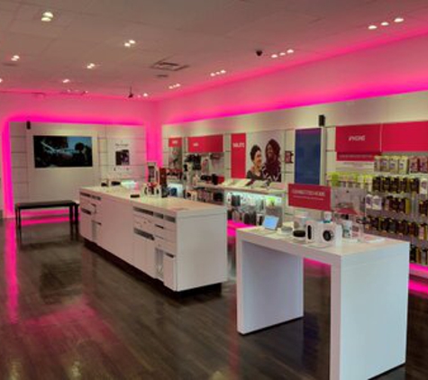 T-Mobile - Newport News, VA