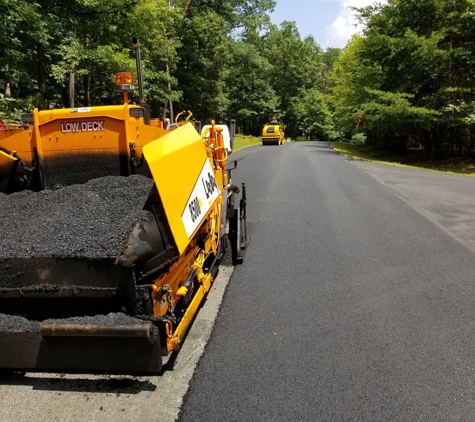 R. Williams Paving - Eighty Four, PA