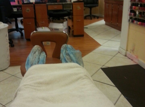 Moons Day Spa - Montgomery, AL