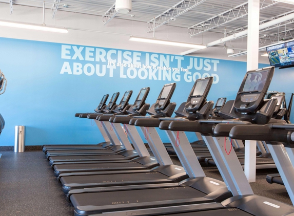 Blink Fitness - Evanston, IL