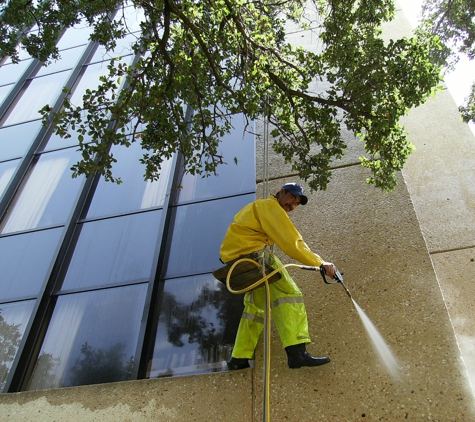 Quality Window Cleaning - San Antonio, TX