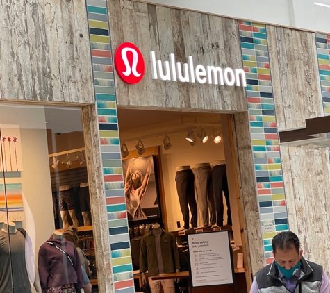 Lululemon - Sacramento, CA