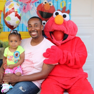 Face Painting & Caricatures - Chicago, IL. Elmo and Oscar The Grouch