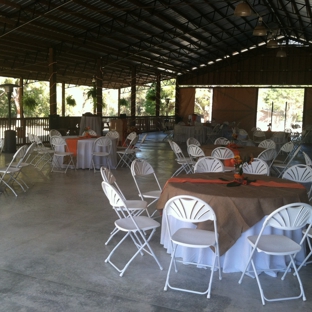 Rinesdi Banquets & Events LLC - Dublin, GA. So warm and charming.