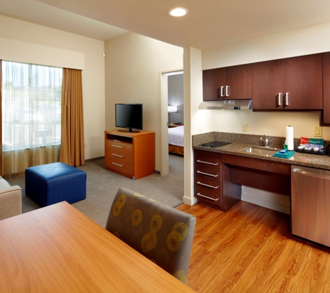 Homewood Suites Pittsburgh Airport - Coraopolis, PA