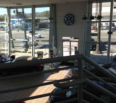 New Century Volkswagen - Glendale, CA