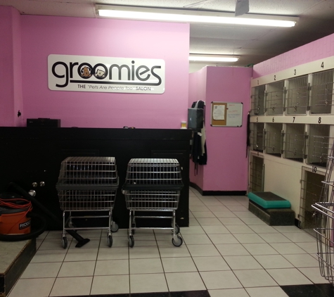 Groomies Pet Salon - North Palm Beach, FL