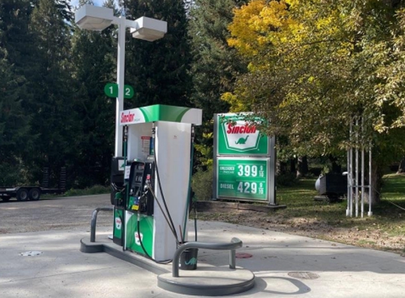 Sinclair Gas Station - Lolo, MT