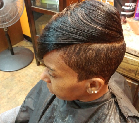 Angelas Hair Studio - North Little Rock, AR