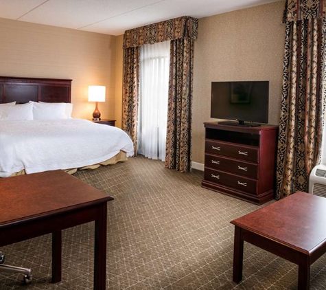 Hampton Inn & Suites Toledo-Perrysburg - Rossford, OH