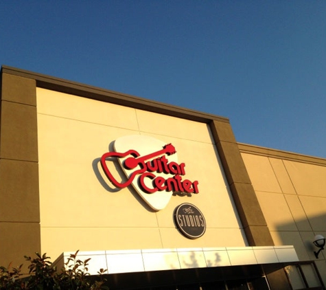 Guitar Center - San Mateo, CA