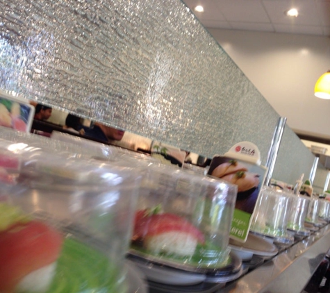 Kura Revolving Sushi Bar - Los Angeles, CA
