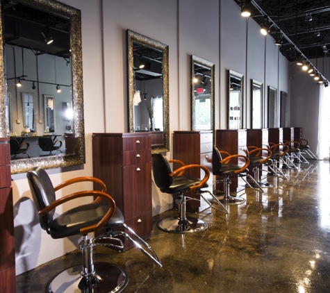 Chelle Salon & Spa - Sarasota, FL