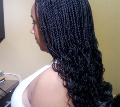 Hadja African Hair Braiding - Tempe, AZ