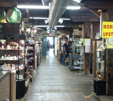 Seneca Cannery Antiques - Havre De Grace, MD