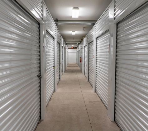 Public Storage - Shelby Township, MI