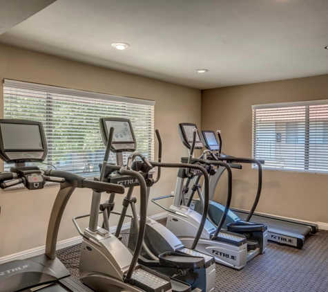 Canyon Club Apartments - Upland, CA