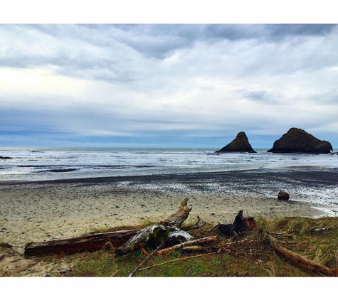 Heceta Lighthouse Bed & Breakfast - Yachats, OR