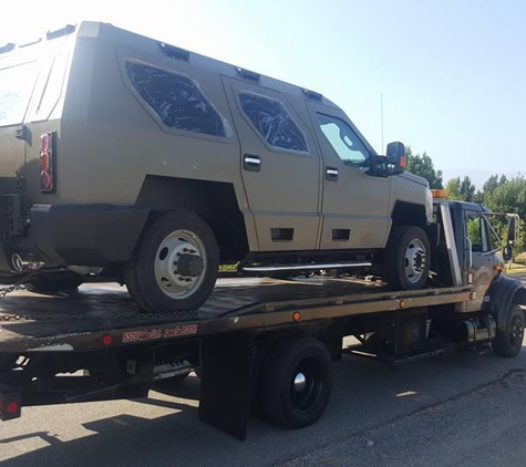 Sandoval's Towing