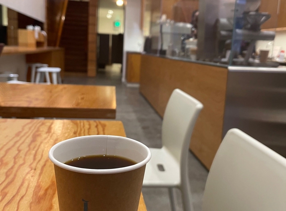 Blue Bottle Coffee - Beverly Hills, CA