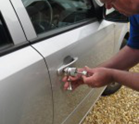 Locksmith Lion Fort Myers - Fort Myers, FL