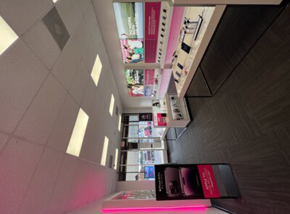 T-Mobile - Bedford, VA