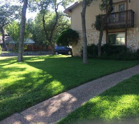 David's Lawn Care Service - Austin, TX