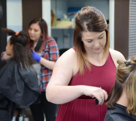 Blaze Color Salon - Cedar Rapids, IA