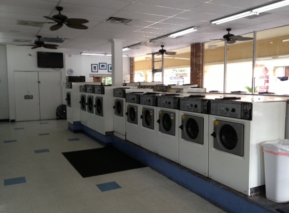 Clean Quarters Laundromat - Orange Park, FL