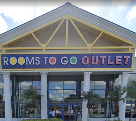 Rooms To Go Outlet - Orlando, FL