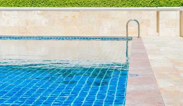 Hoffs Pools