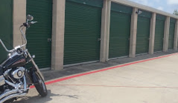 Chisholm Trail Self Storage - Fort Worth, TX