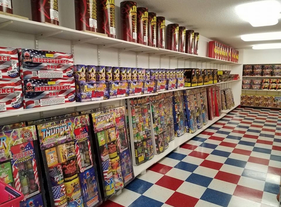 Cornellier Fireworks Central - Poynette, WI