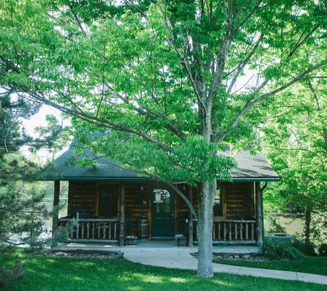 Water's Edge Cabins - Millersburg, OH