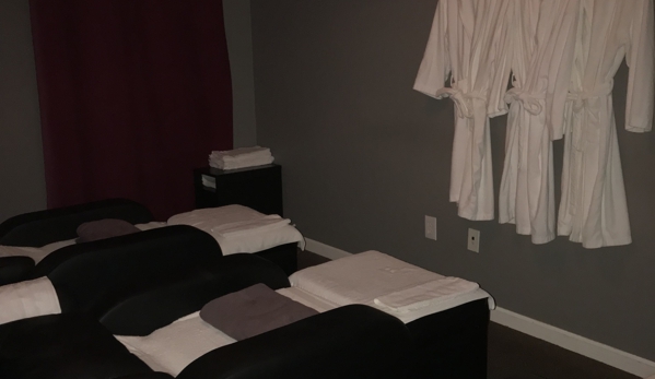 Sol Spa - Englewood, NJ. Foot room for triples