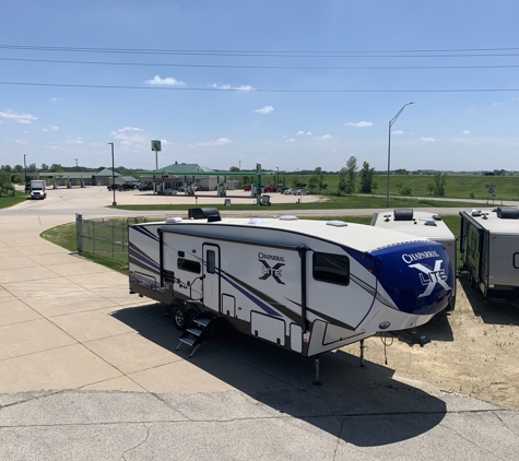 Lasso E RV Sales & Service Inc - Anamosa, IA