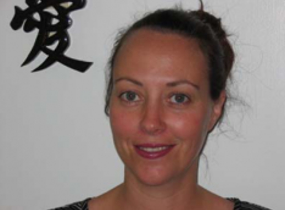 Nambour Chinese Medicine - Nambour, QLD. Nadine Broer Acupuncture