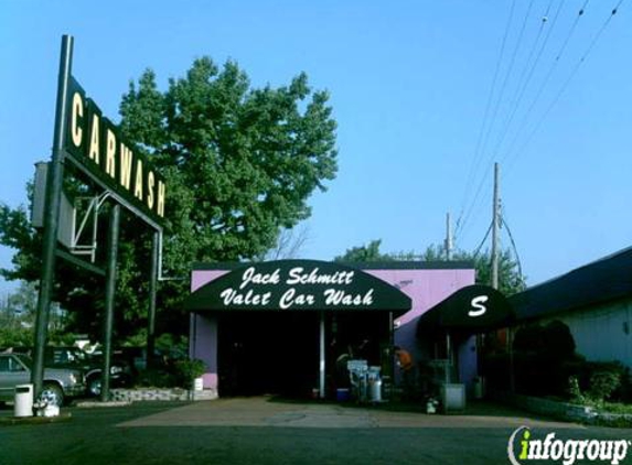 Jack Schmitt Car Wash - Hazelwood, MO