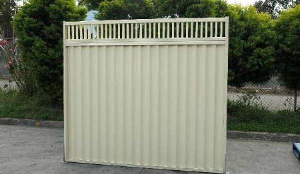 Peak Fencing - Caringbah, NSW